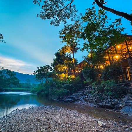 Art'S Riverview Lodge Khao Sok National Park Eksteriør billede