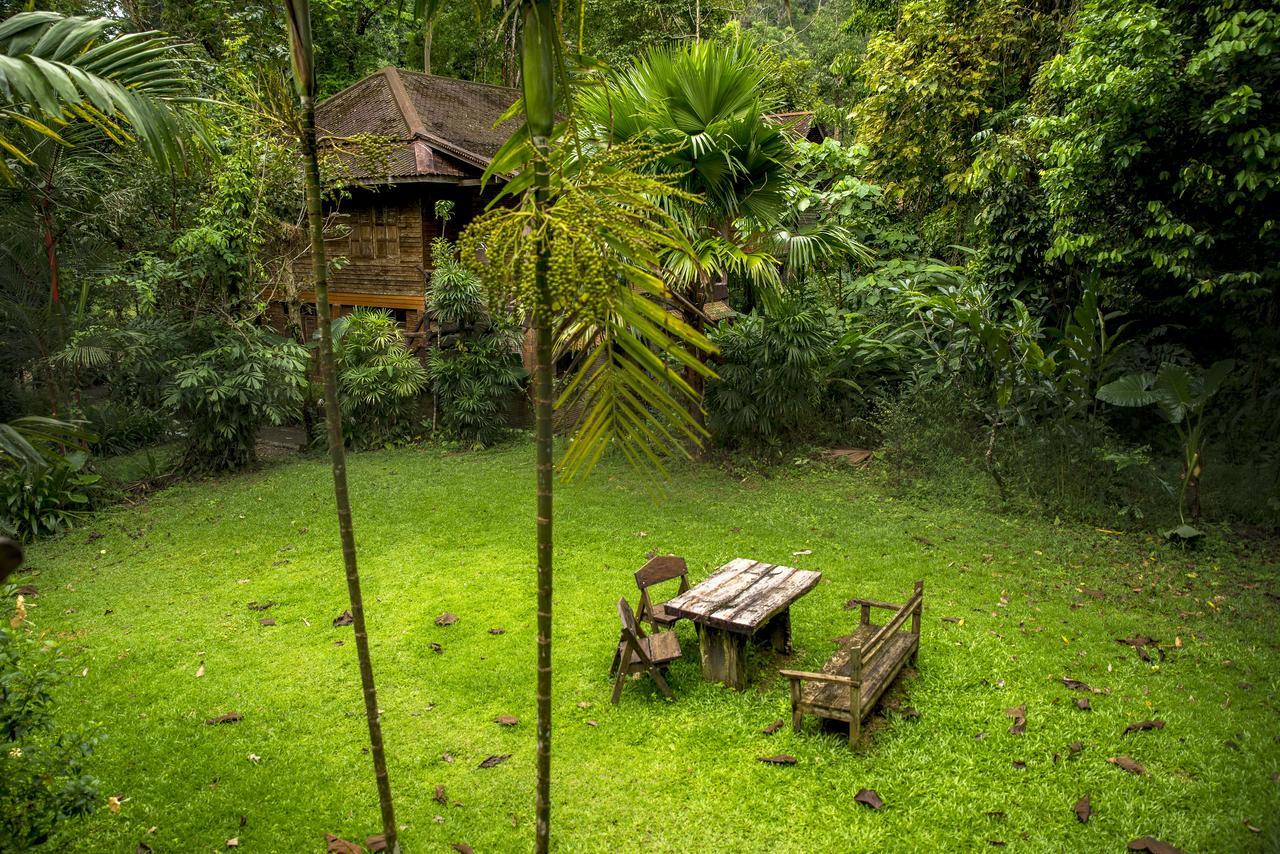 Art'S Riverview Lodge Khao Sok National Park Eksteriør billede