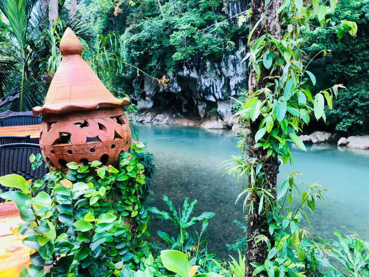 Art'S Riverview Lodge Khao Sok National Park Eksteriør billede